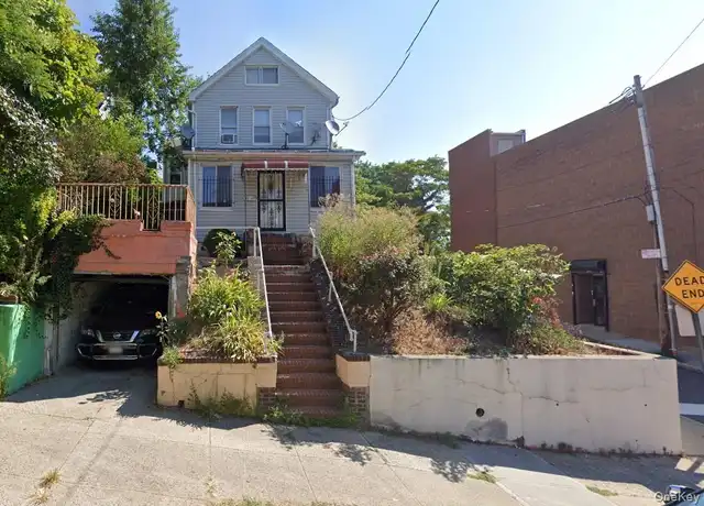 Property at 8735 165th St, Jamaica, NY, 11432, 3 beds, 1 bath, [object Object]