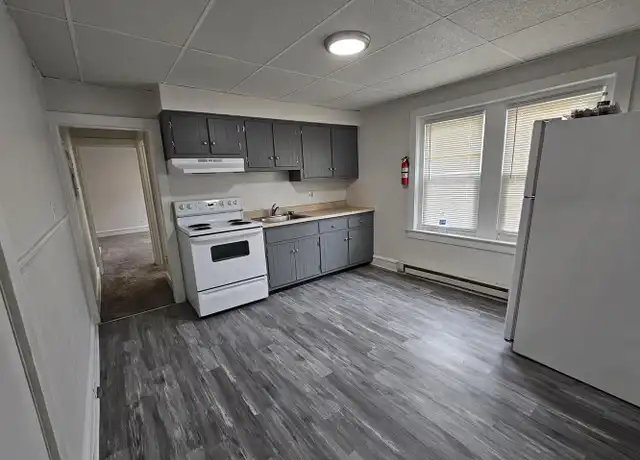 Property at 63 N Main St Unit D, Sellersville, PA, 18960, 2 beds, 1 bath, [object Object]