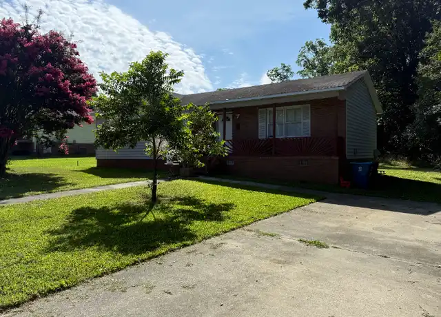 Property at 211 Vanderford St, Salisbury, NC, 28144, 3 beds, 2 baths, [object Object]