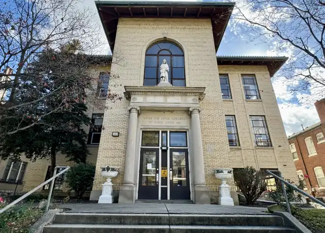 Property at 1516 Hepburn Ave Unit 7, Louisville, KY, 40204, 2 beds, 1 bath, [object Object]