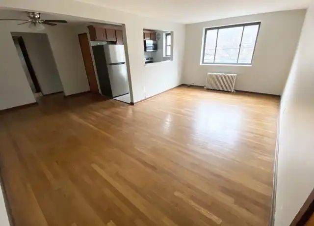 Property at 131 Mount Lebanon Blvd, Pittsburgh, PA, 15228, 2 beds, 1 bath, [object Object]