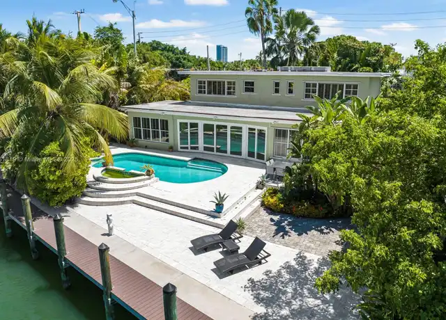 Property at 3180 N Bay Rd, Miami Beach, FL, 33140, 5 beds, 3 baths, [object Object]