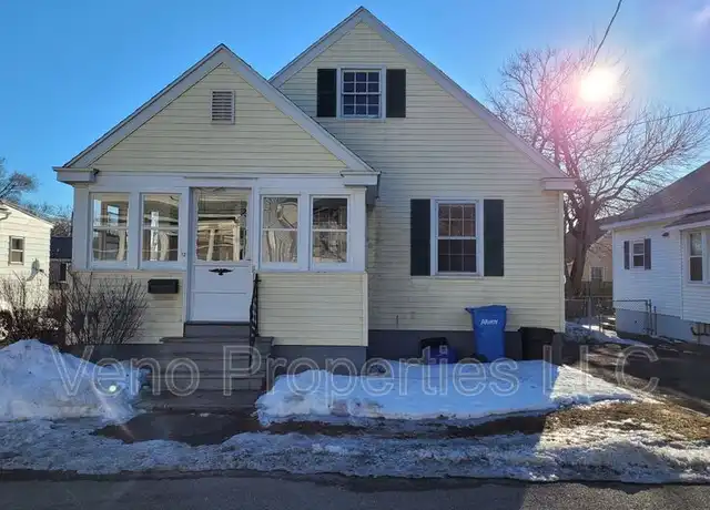 Property at 12 Pinehurst Ave, Colonie, NY, 12205, 2 beds, 1 bath, [object Object]