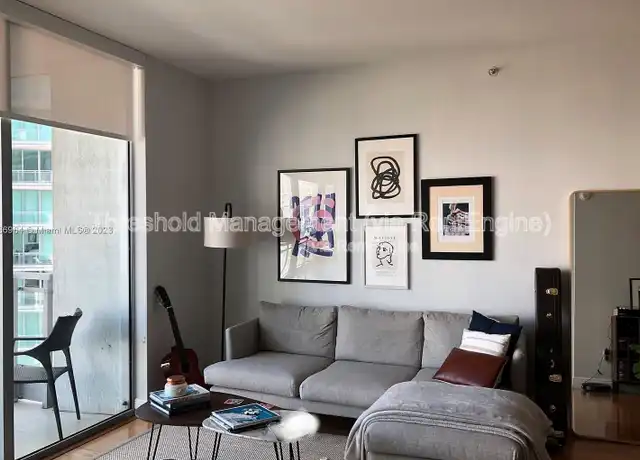 Property at 90 SW 3rd St #2014, Miami, FL, 33130, 1 bed, 1.5 baths, [object Object]