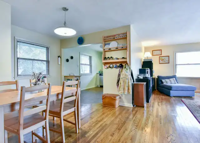 Property at 315 E Dodds St, Bloomington, IN, 47401, 3 beds, 1 bath, [object Object]