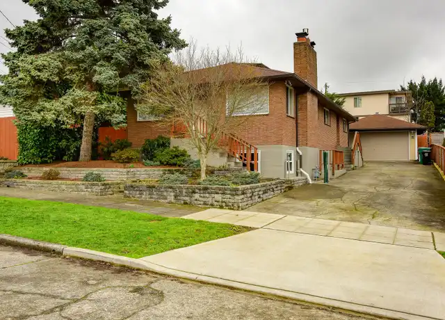 Property at 6550 25th Ave NW, Seattle, WA, 98117, 5 beds, 3 baths, [object Object]