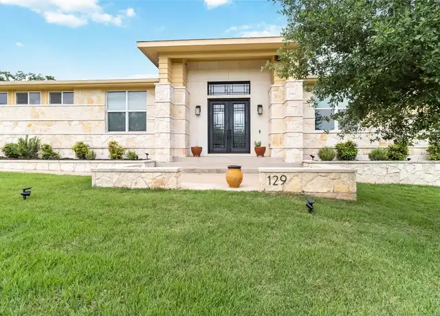 Property at 129 Powder Horn Rd, Bastrop, TX, 78602, 3 beds, 2 baths, [object Object]