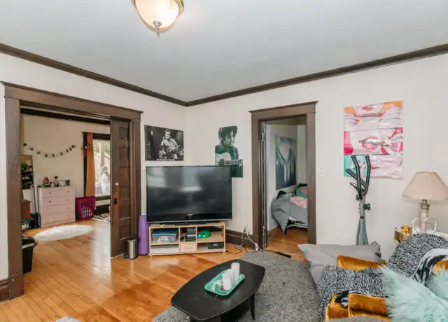 Property at 2934 N Cramer St Unit 2934 Cramer, Milwaukee, WI, 53211, 3 beds, 1 bath, [object Object]
