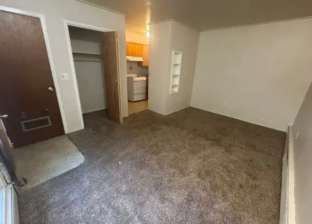 Property at 707 N 31st St Unit 11, Billings, MT, 59101, 1 bed, 1 bath, [object Object]