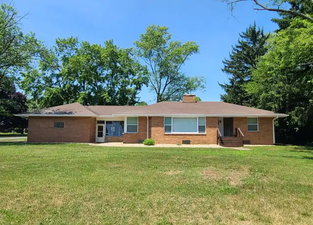 Property at 1648 Columbus Ave, Benton Harbor, MI, 49022, 4 beds, 2 baths, [object Object]