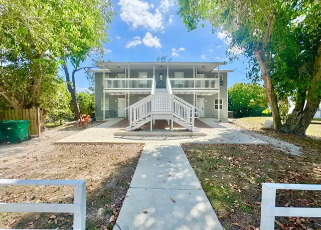 Property at 3270 Thomasson Dr Unit A, Naples, FL, 34112, 2 beds, 1 bath, [object Object]