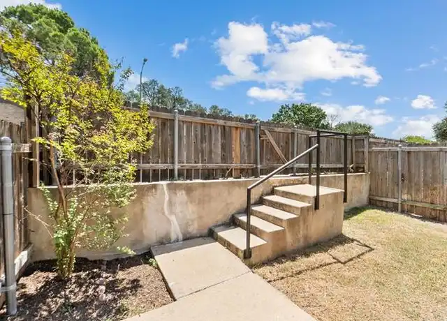 Property at 1015 E Yager Ln, Austin, TX, 78753, 1 bed, 1 bath, [object Object]