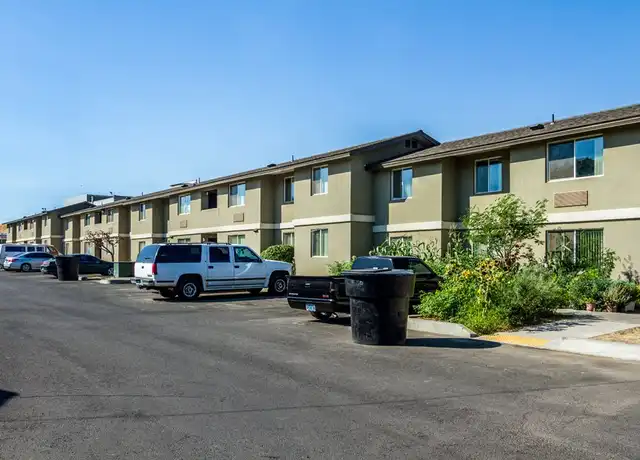 Property at 311 N Elizabeth St Unit 103, Milton-Freewater, OR, 97862, 3 beds, 1 bath, [object Object]