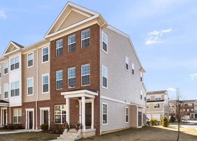 Property at 327 Kramer Ct, Florence, NJ, 08518, 3 beds, 2.5 baths, [object Object]