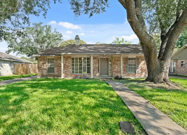 Property at 13542 Wimbledon Dr, Sugar Land, TX, 77498, 4 beds, 2 baths, [object Object]