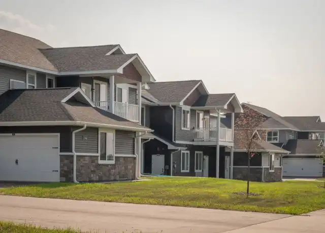 Property at 1940 W 5th St Unit 06, New Richmond, WI, 54017, 2 beds, 1 bath, [object Object]