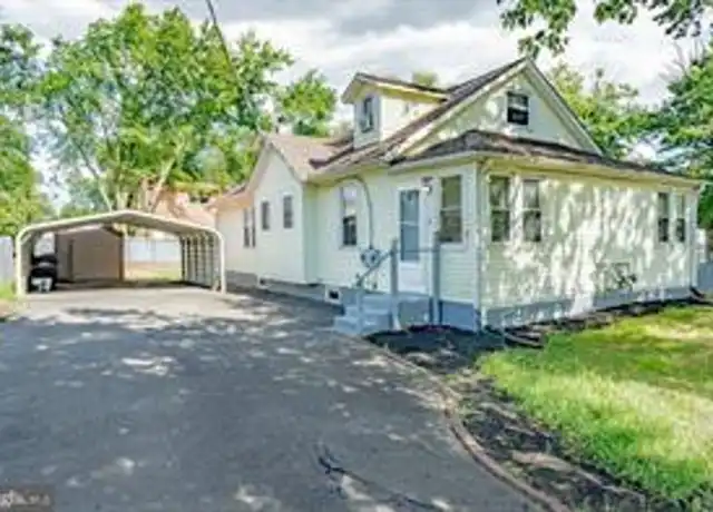 Property at 3 Gilbert St Unit A, Burlington, NJ, 08016, 2 beds, 1 bath, [object Object]