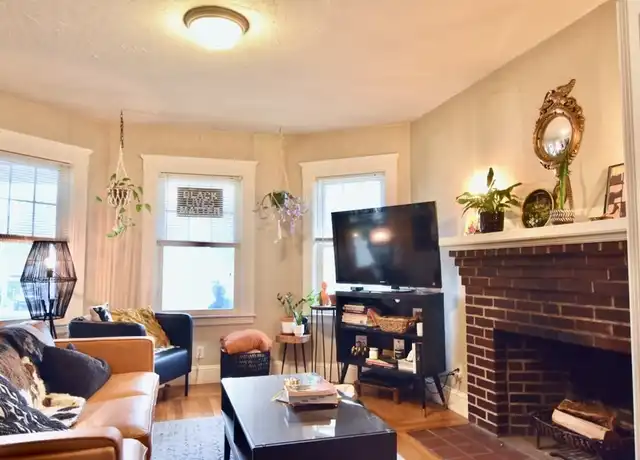 Property at 34 Alicia Rd Unit 34, Boston, MA, 02124, 2 beds, 1 bath, [object Object]