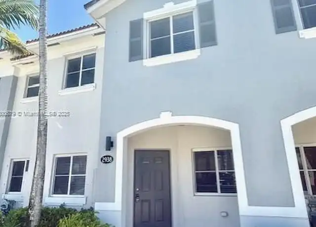 Property at 2938 SE 15th Ter, Homestead, FL, 33035, 4 beds, 2.5 baths, [object Object]