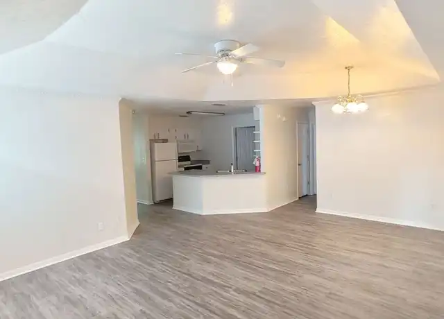 Property at 3650 NW 25th Ter, Gainesville, FL, 32605, 2 beds, 2 baths, [object Object]