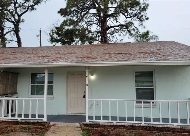 Property at 4110 79th St W, Bradenton, FL, 34209, 3 beds, 2 baths, [object Object]