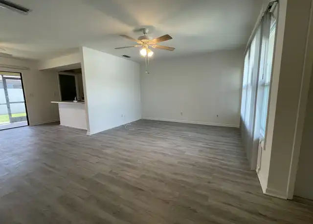 Property at 2305 SE 6th Ln Unit B, Cape Coral, FL, 33990, 2 beds, 2 baths, [object Object]