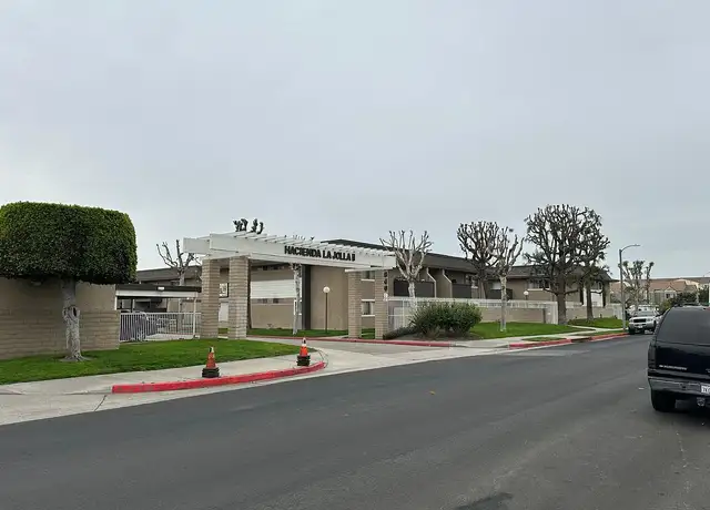 Photo of 840 W La Jolla St, Placentia, CA 92870