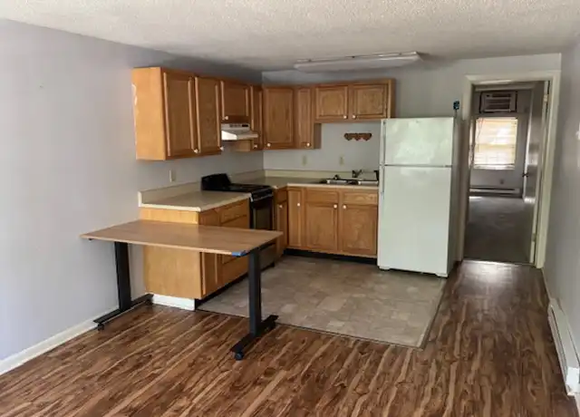 Property at 1101 S Mattis Ave Unit 2-3, Champaign, IL, 61821, 1 bed, 1 bath, [object Object]