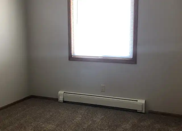 Property at 233 Cherokee Rd Unit 9, Beaver Dam, WI, 53916, 2 beds, 1 bath, [object Object]