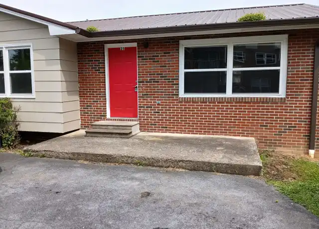 Property at 1804 Parkwood Ln Unit 25, Johnson City, TN, 37604, 2 beds, 1 bath, [object Object]