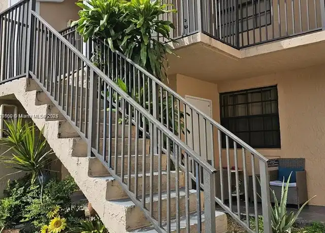 Property at 1002 Adams Ave Unit 1002E, Homestead, FL, 33034, 2 beds, 2 baths, [object Object]
