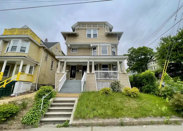 Property at 275 Cooke St Unit 2, Waterbury, CT, 06710, 3 beds, 1 bath, [object Object]