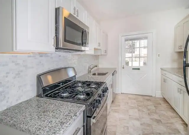 Property at 711 N Broom St, Wilmington, DE, 19805, 1 bed, 1 bath, [object Object]