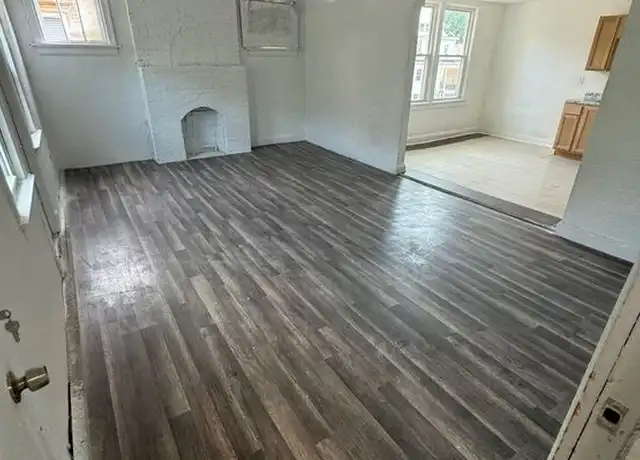 Property at 3716 Beatrice Dr Unit 3, Cincinnati, OH, 45229, 3 beds, 1 bath, [object Object]