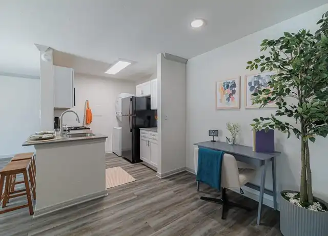 Property at 200 Hollow Tree Ln Unit 1002-2, Houston, TX, 77090, 2 beds, 2 baths, [object Object]