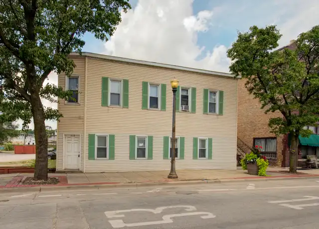 Property at 519 N Chicago St Unit 519, Joliet, IL, 60432, 1 bed, 1.5 baths, [object Object]