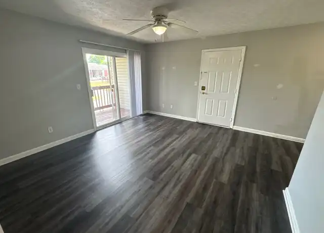 Property at 4103 Blue Lick Ct Unit 6, Louisville, KY, 40229, 2 beds, 1 bath, [object Object]