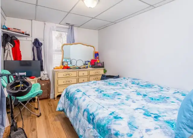 Property at 245 E Taylor Ave, Wildwood, NJ, 08260, 3 beds, 1 bath, [object Object]