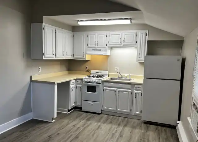 Property at 1212 Carolina Ave Unit Carolina12123D, Elizabeth City, NC, 27909, 1 bed, 1 bath, [object Object]