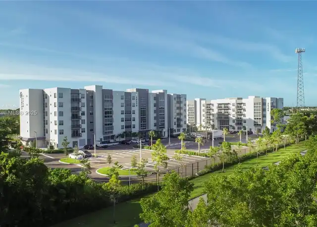Property at 28250 S Dixie Hwy Unit 611, Homestead, FL, 33033, 2 beds, 2 baths, [object Object]