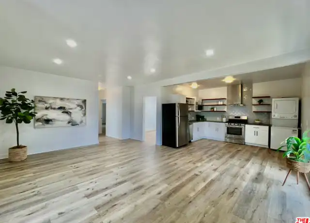 Property at 1217 N Virgil Ave #7, Los Angeles, CA, 90029, 3 beds, 1 bath, [object Object]