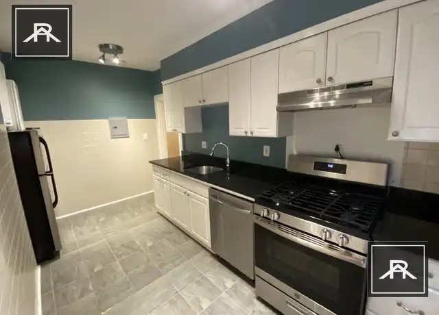 Property at 28 Chiswick Rd Unit 8, Boston, MA, 02135, 3 beds, 1 bath, [object Object]