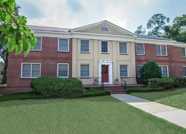 Property at Hillcrest Apartment - 1528 Wildwood Ave, Columbus, GA, 31906, 1 bed, 1 bath, [object Object]