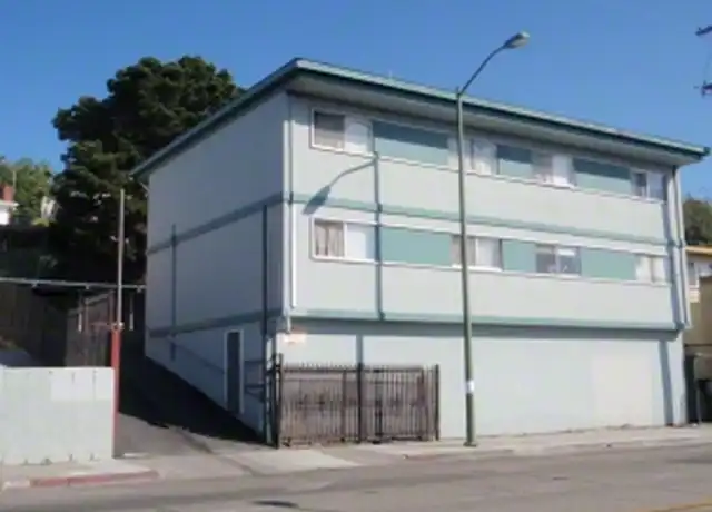 Property at 10010 MacArthur Blvd Unit 1, Oakland, CA, 94605, 1 bed, 1 bath, [object Object]