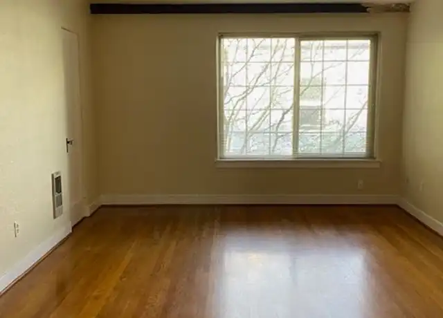 Property at 1815 15th Ave Unit 204, Seattle, WA, 98122, 1 bed, 1 bath, [object Object]