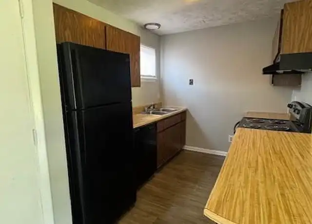 Property at 823 Applewood Ln, Fayetteville, NC, 28303, 1 bed, 1 bath, [object Object]