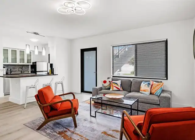 Property at 1630 SW 4th Ave Unit 1, Fort Lauderdale, FL, 33315, 2 beds, 1 bath, [object Object]