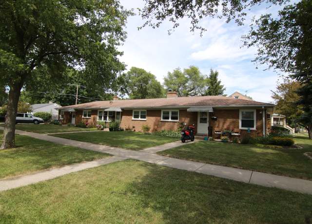 Photo of 1 N Washington St, Westmont, IL 60559