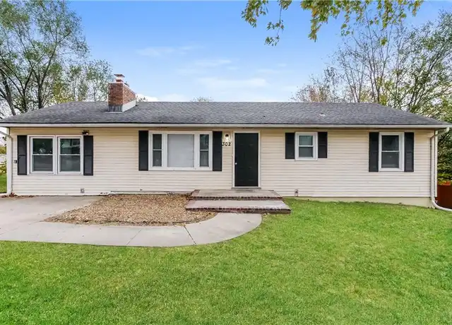 Property at 302 Clearview Dr, Pleasant Hill, MO, 64080, 4 beds, 1 bath, [object Object]