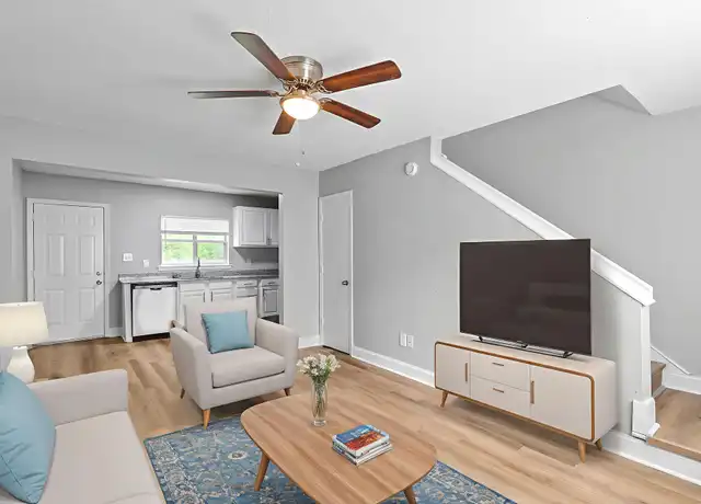 Property at Bellview Apartments - 305 W Coosa St, Sylacauga, AL, 35150, 1-3 bed, 1-2 bath, [object Object]